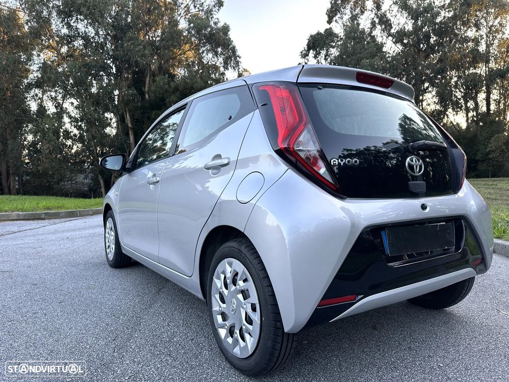 Toyota Aygo 1.0 X-Play+X-Touch - 26