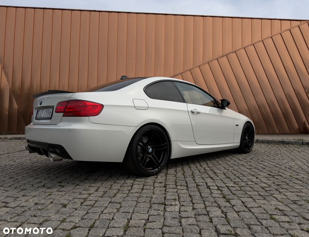 BMW Seria 3 320d - 9