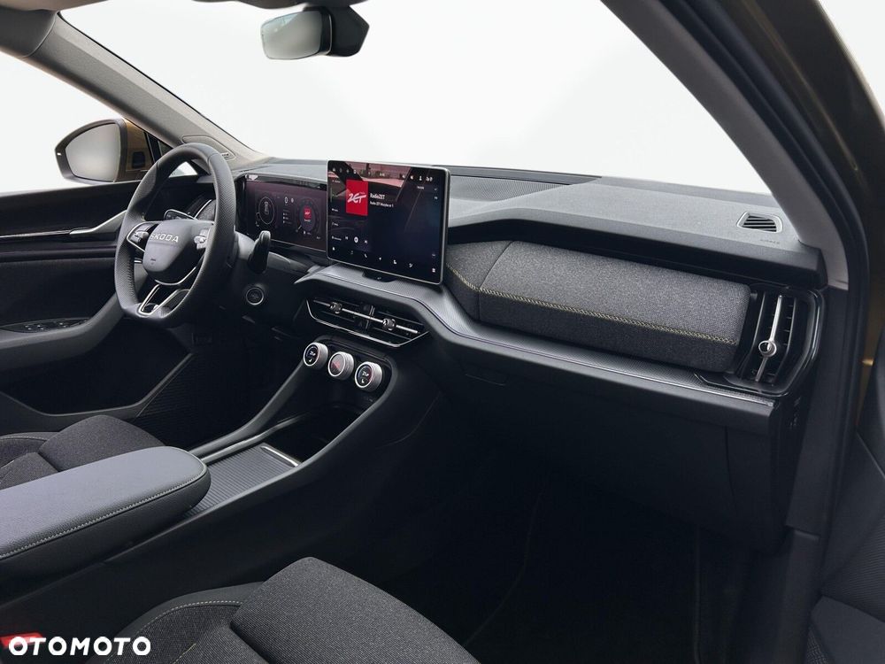 Skoda Kodiaq 2.0 TSI 4x4 Selection DSG - 19