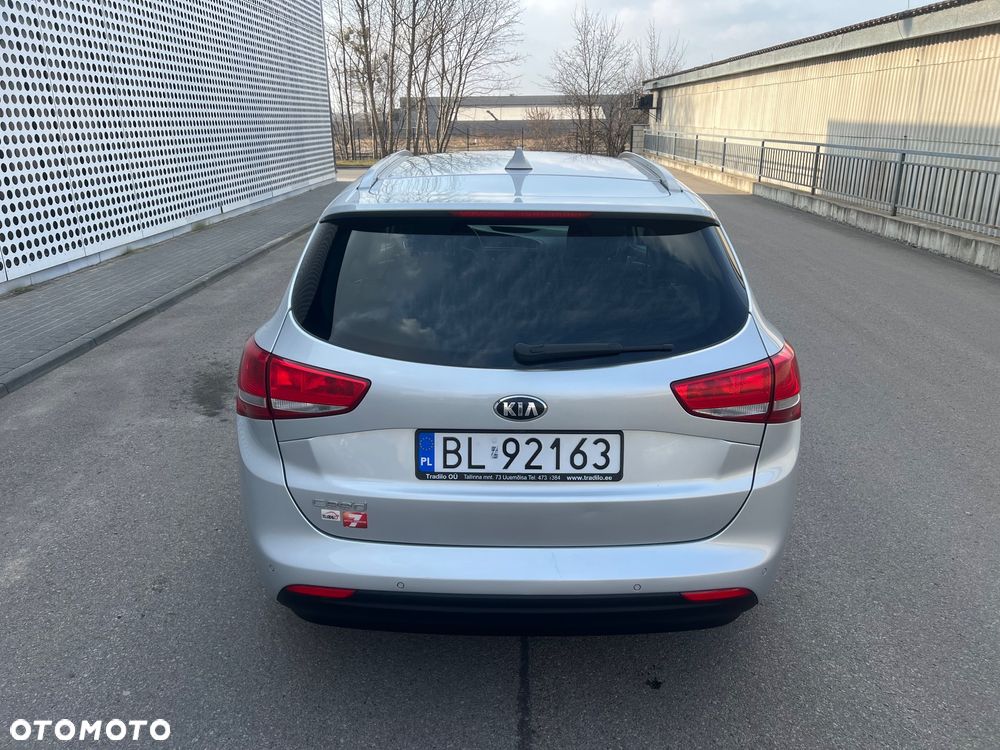Kia Ceed 1.6 GDI DCT Platinum Edition - 5