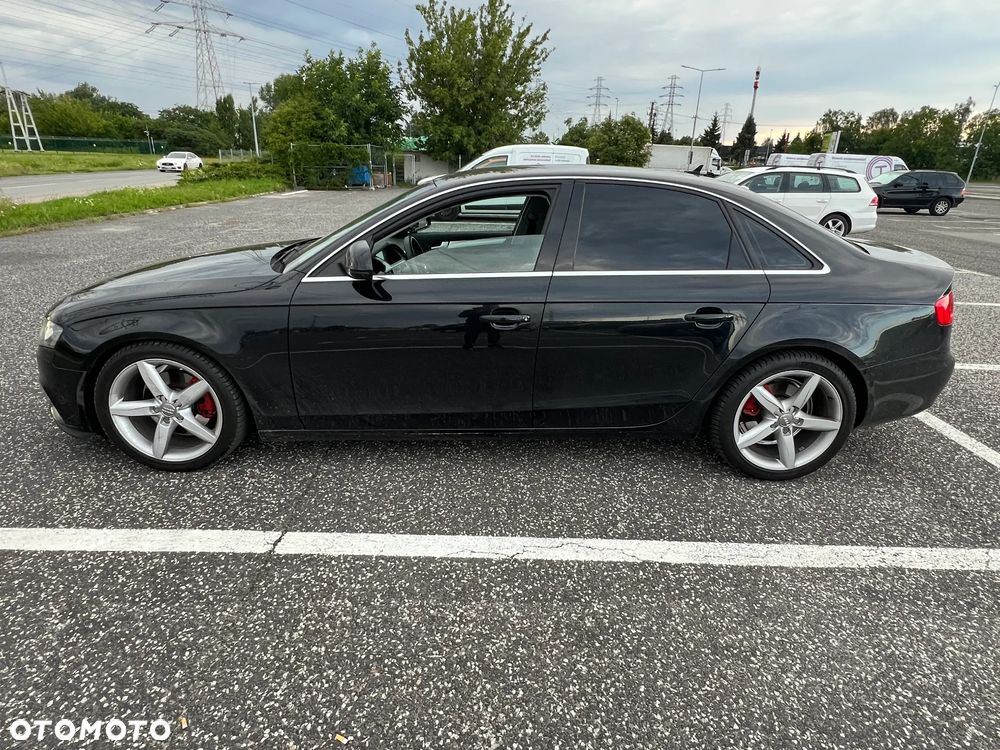 Audi A4 Limousine - 2