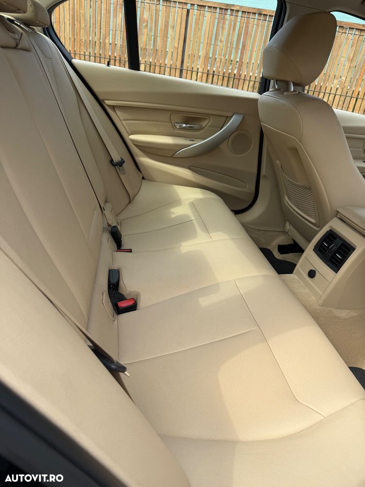 BMW Seria 3 320d Efficient Dynamic Edition Aut. Luxury Line - 5