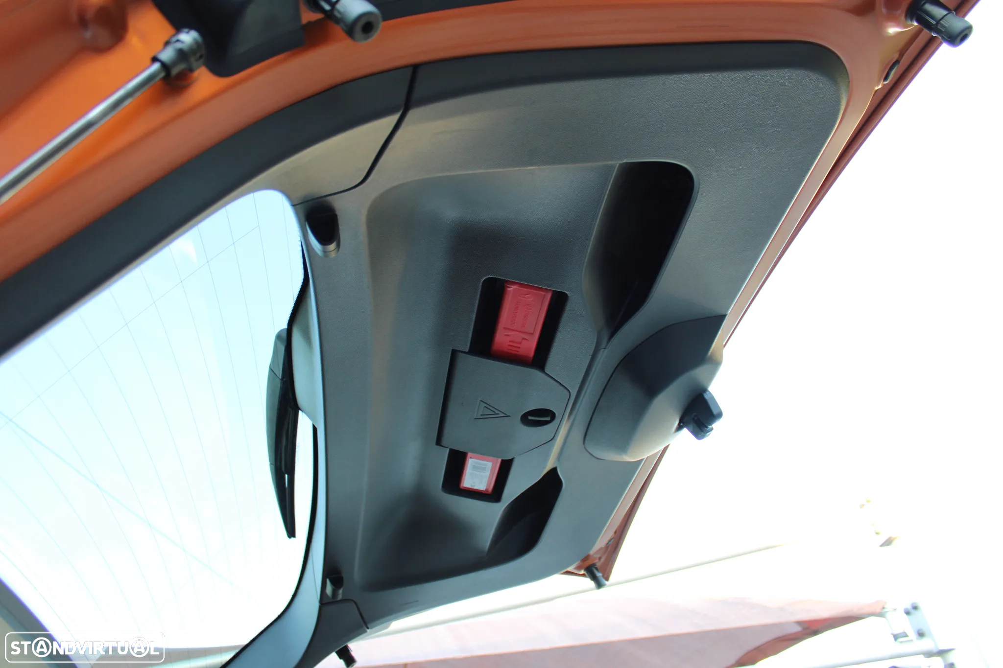 Peugeot 2008 1.2 PureTech Allure Pack - 49