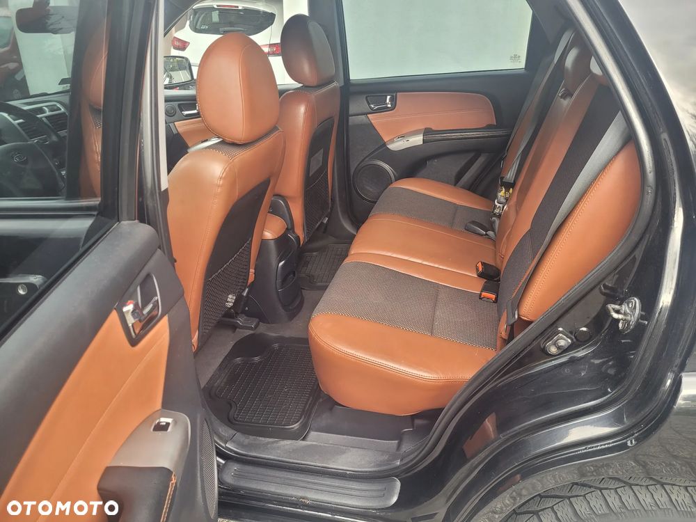 Kia Sportage 2.0 CRDI 4WD Fifa World Cup Edition - 13