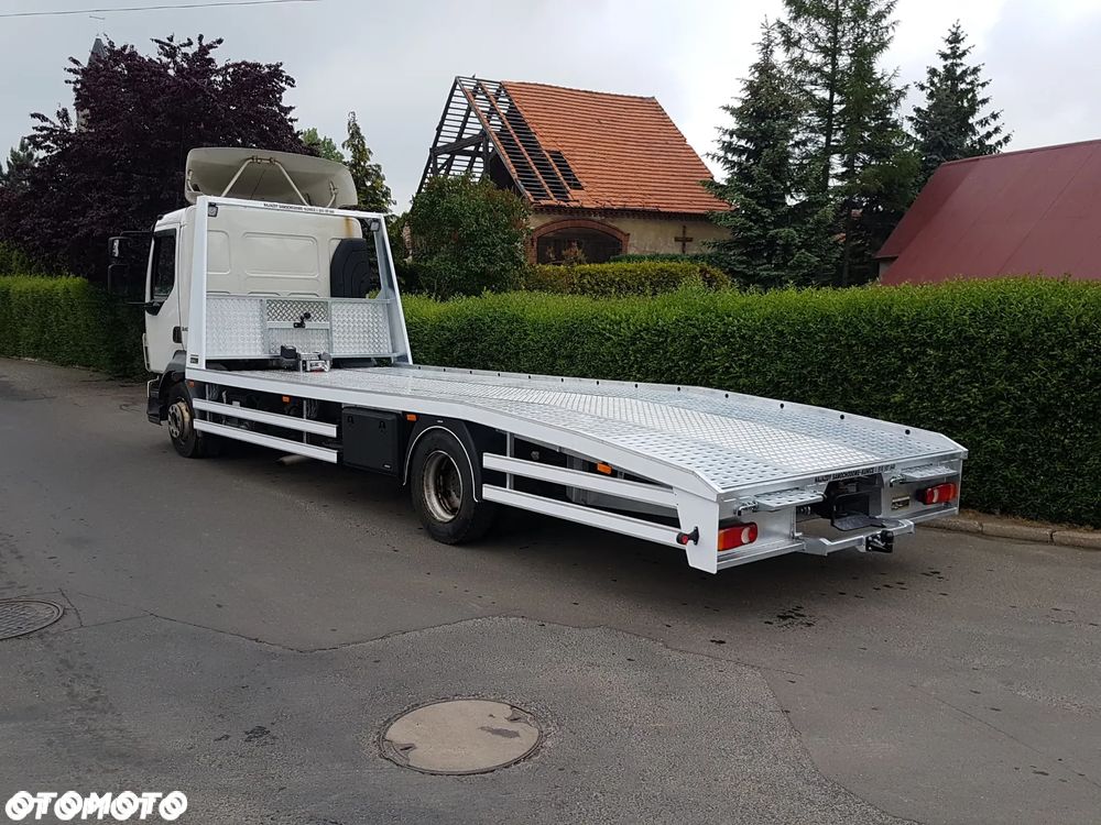 mercedes ATEGO najazd ZABUDOWA pomoc drogowa KUNICE - 6