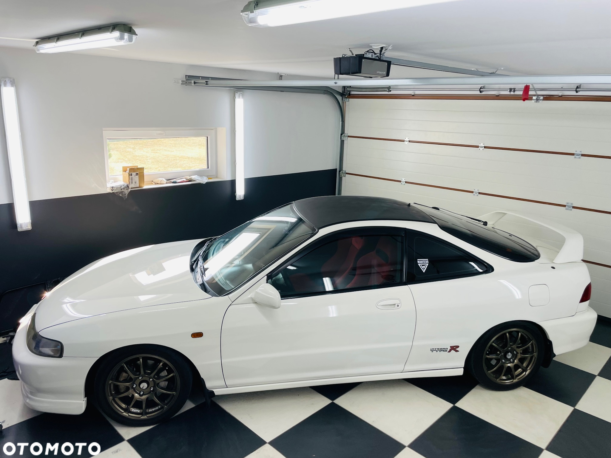 Honda Integra Type-R - 6