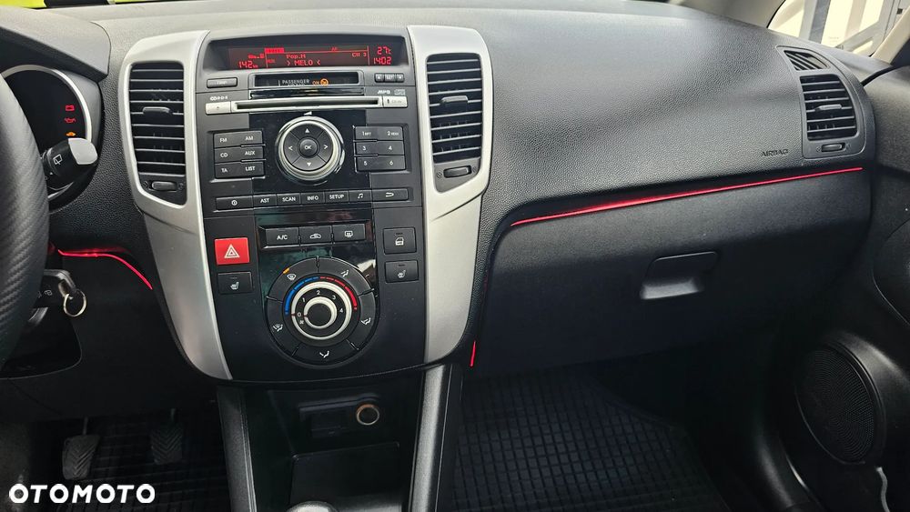 Kia Venga - 18