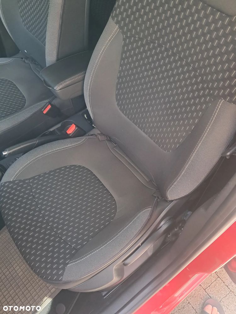 Renault Captur - 16