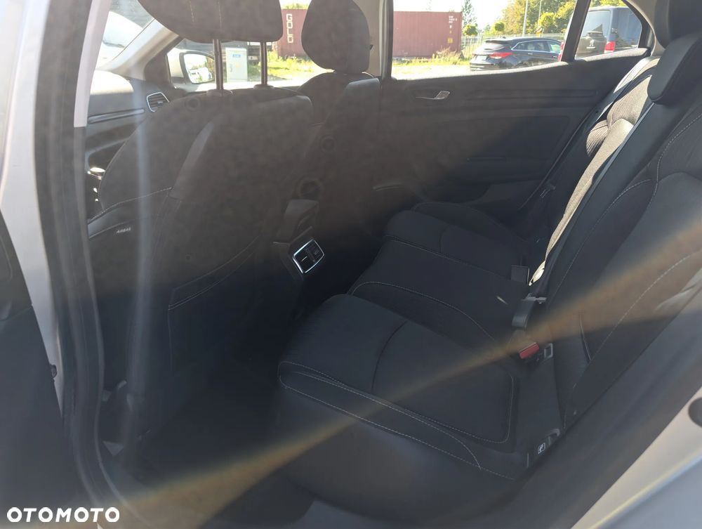 Renault Megane 1.5 dCi Zen - 8