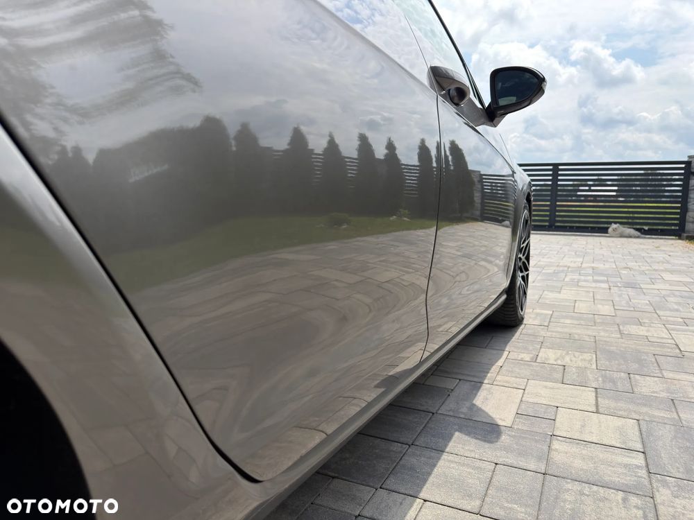 Volkswagen Golf 2.0 TDI (BlueMotion Technology) DSG Comfortline - 27