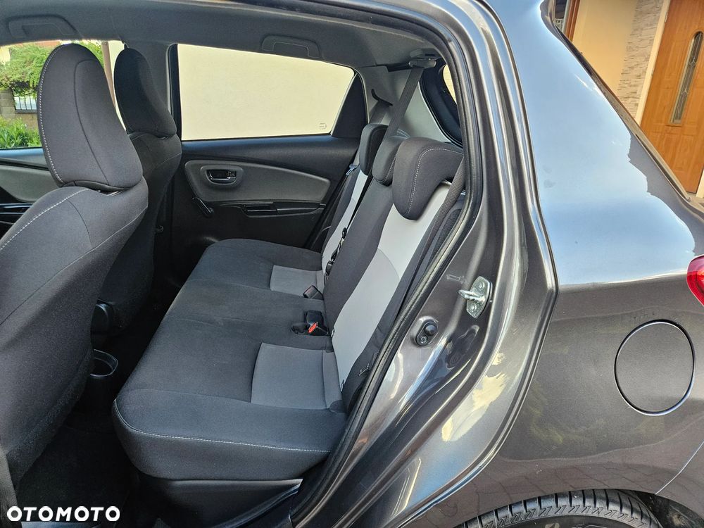 Toyota Yaris Hybrid 100 Active EU6 - 14