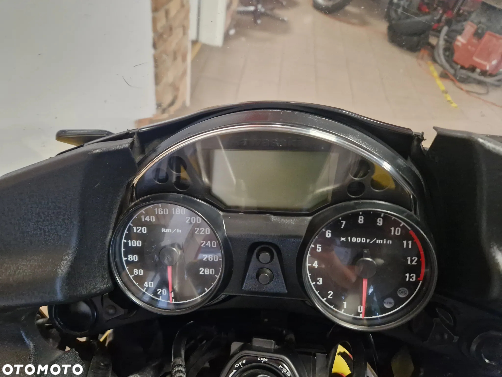 Kawasaki GTR - 20