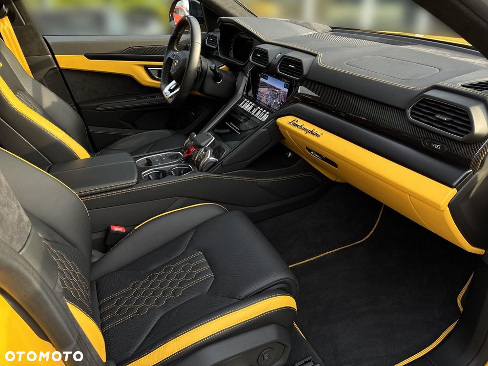 Lamborghini Urus - 6
