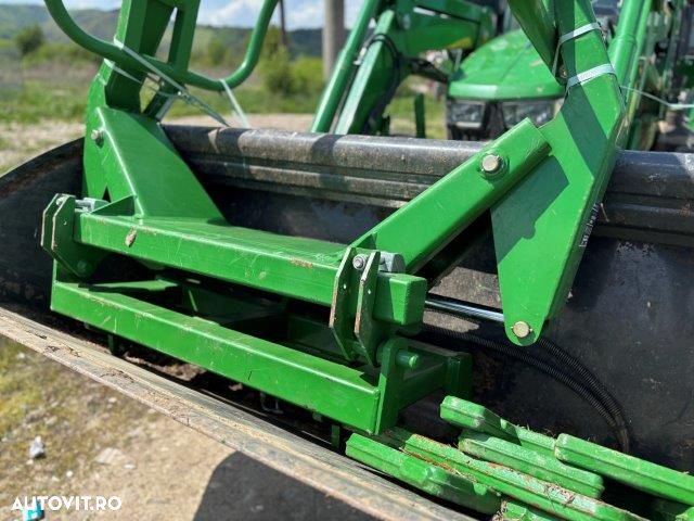 John Deere 5100M - 21