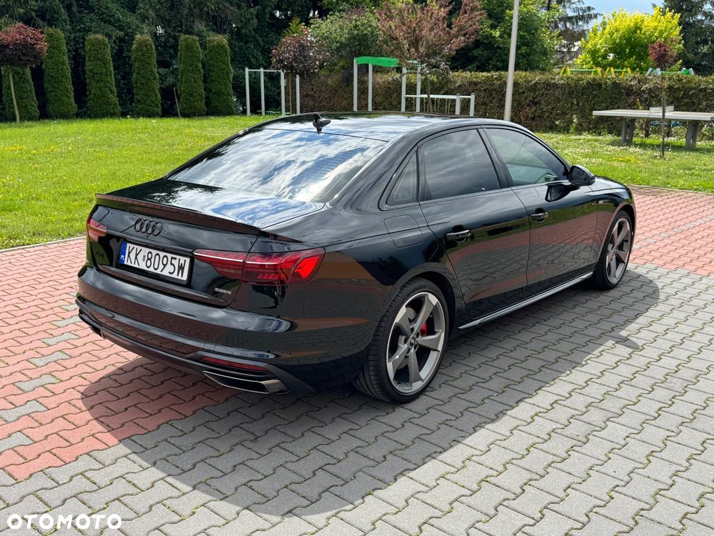 Audi A4 Limousine - 2