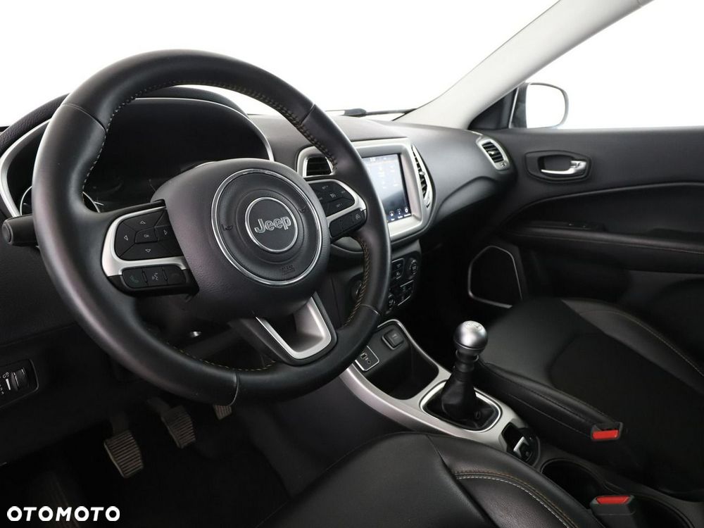 Jeep Compass 1.4 TMair Longitude FWD S&S - 15