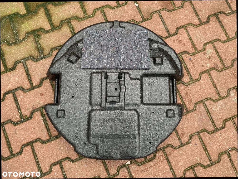TOYOTA COROLLA CROSS STYROPIAN WKŁAD BAGAŻNIKA - 2
