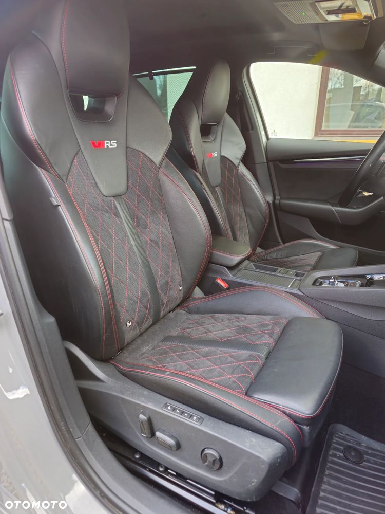 Skoda Octavia 2.0 TDI DSG 4x4 RS - 20