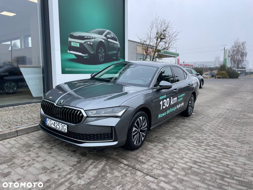 Skoda Superb - 1