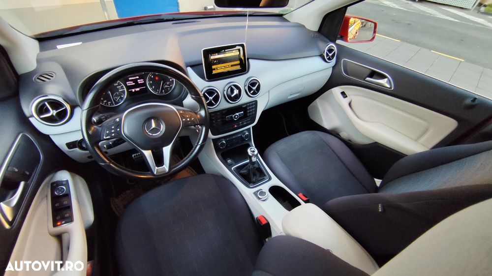 MERCEDES-BENZ B-Class 2012 — imagine 18
