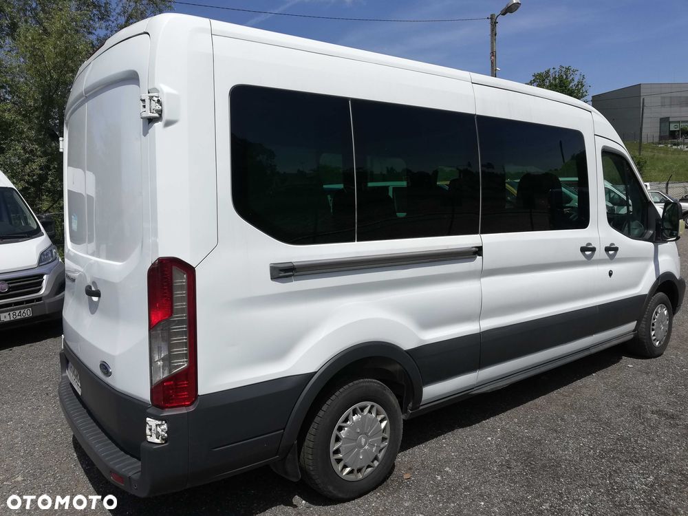 Ford Tourneo Custom - 5