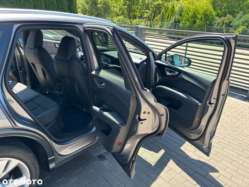 Audi Q4 e-tron 50 77kWh Quattro S Line - 9