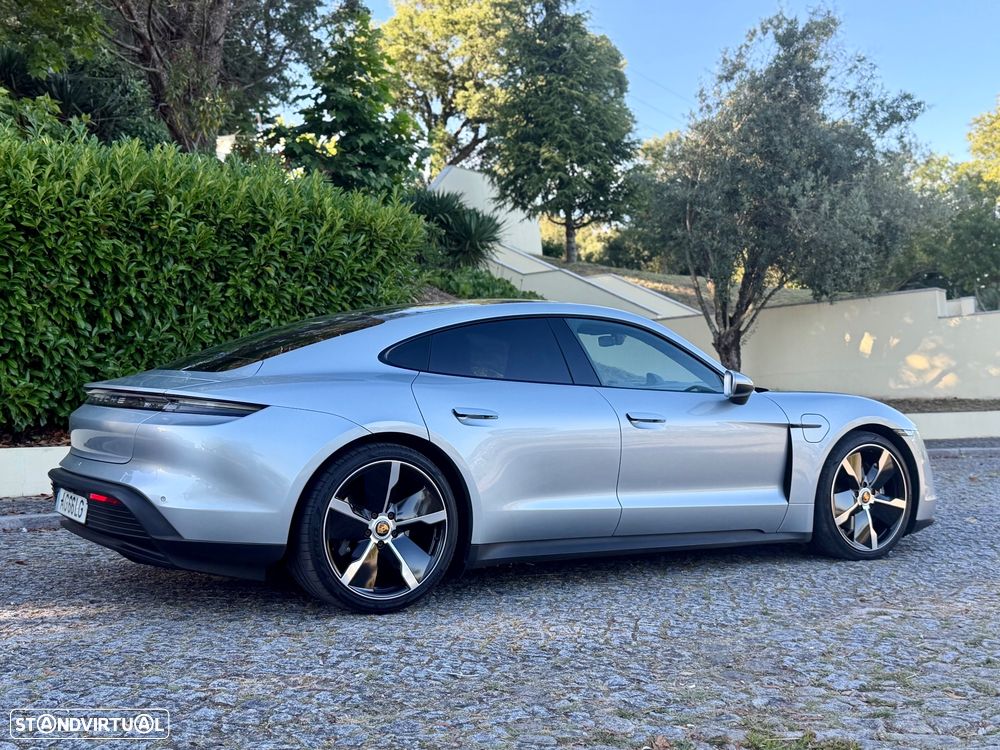 Porsche Taycan Standard - 24