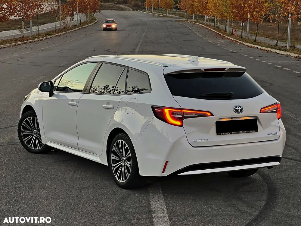Toyota Corolla - 7