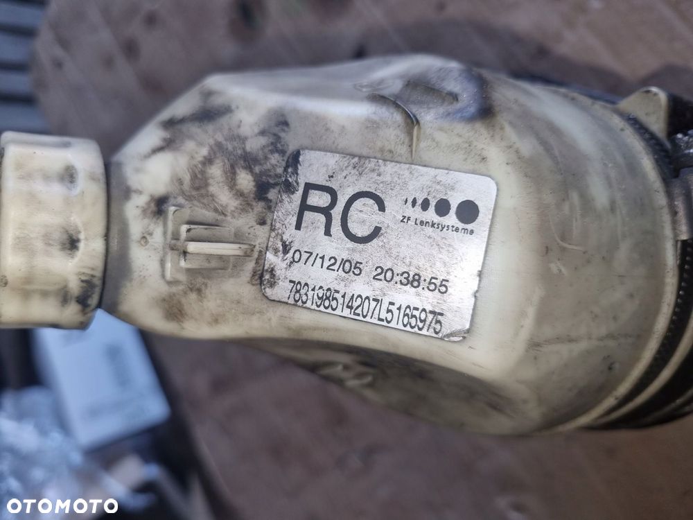 Pompa wspomagania Opel Astra III H 13192897 - 3