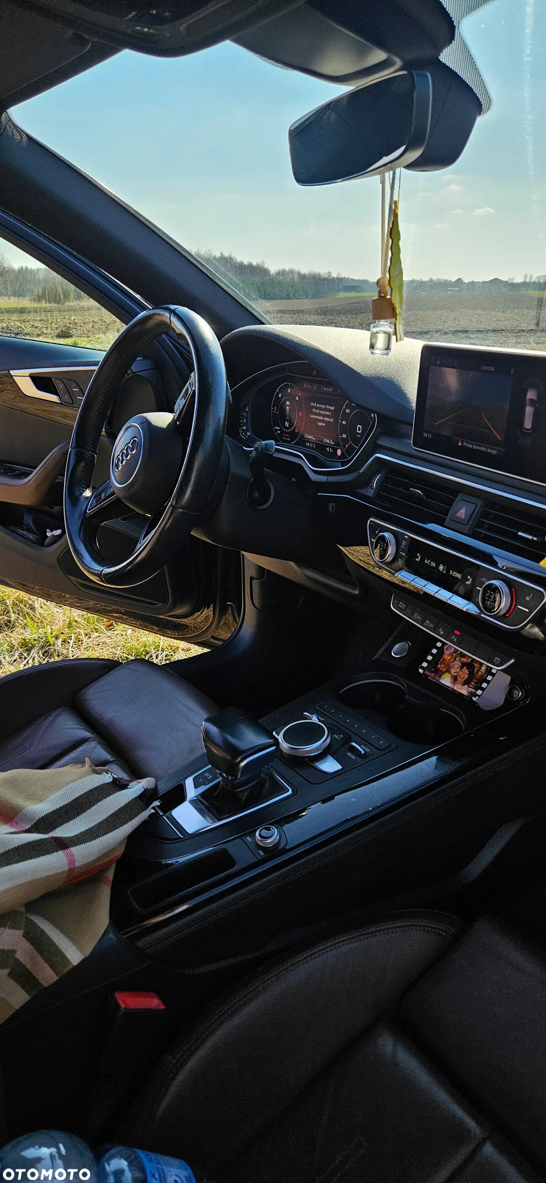 Audi A4 2.0 TDI S tronic - 9