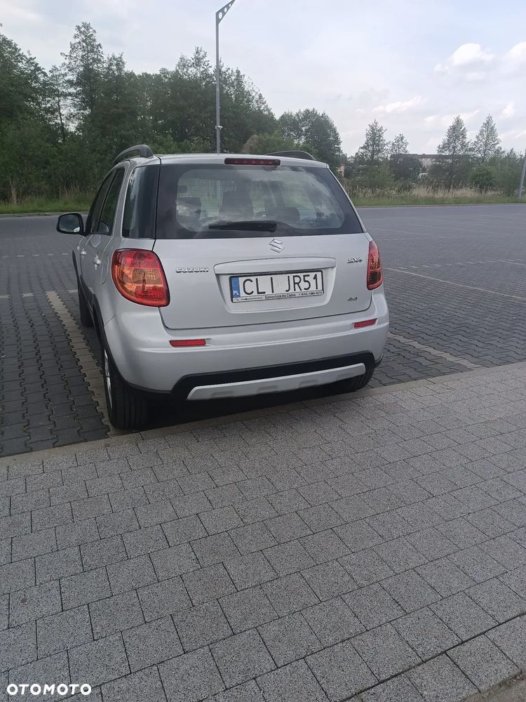 Suzuki SX4 - 5