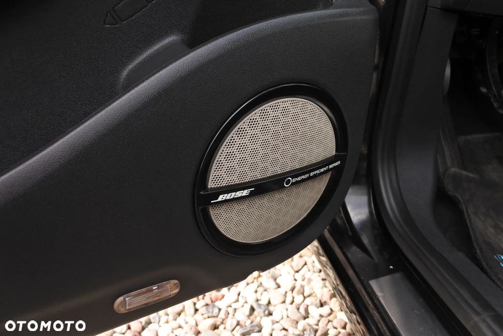 Renault Scenic ENERGY TCe 130 BOSE EDITION - 23