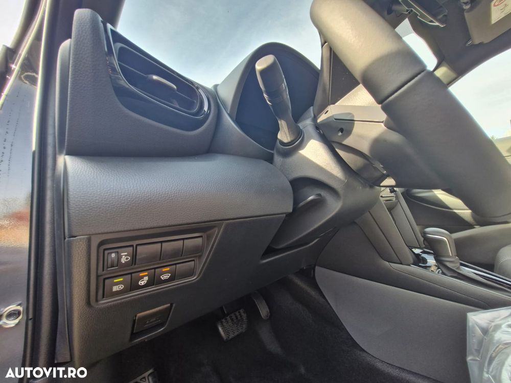 TOYOTA Yaris Cross 2026 — imagine 14