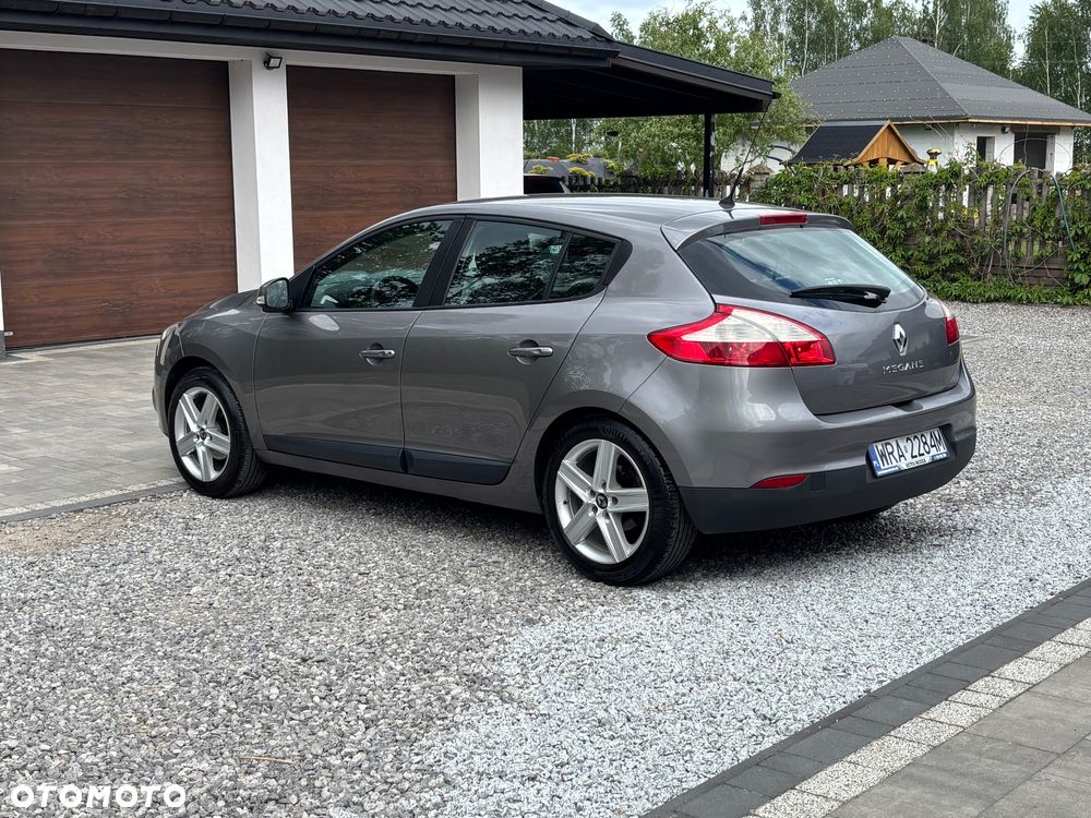 Renault Megane 1.6 16V 110 Expression - 9