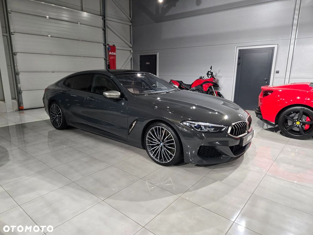 BMW Seria 8 - 2