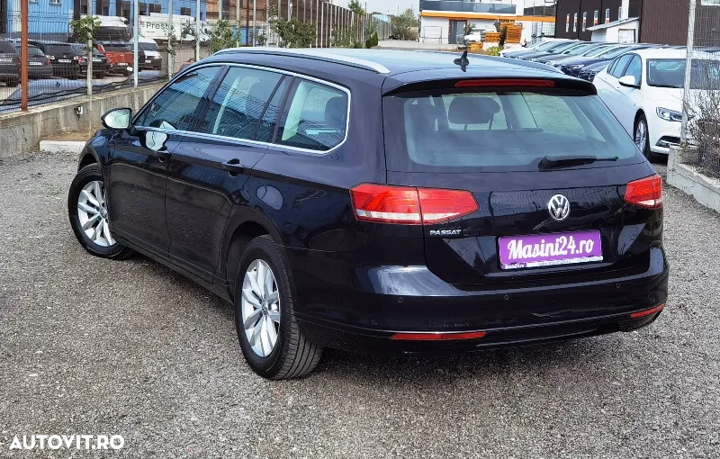 Volkswagen Passat Variant 1.6 TDI (BlueMotion Technology) Comfortline - 4