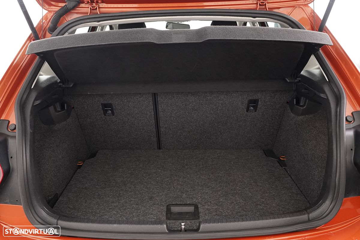 VW Polo 1.0 Confortline - 21