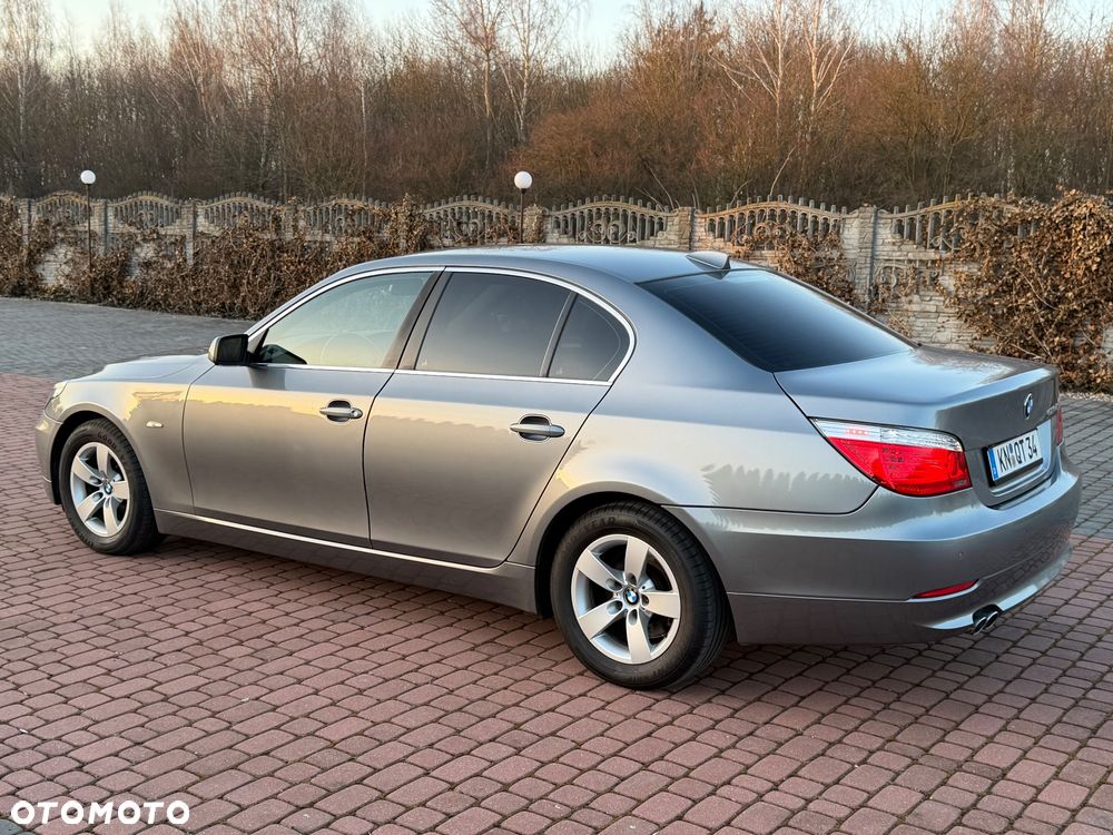 BMW Seria 5 525d Edition Lifestyle - 8