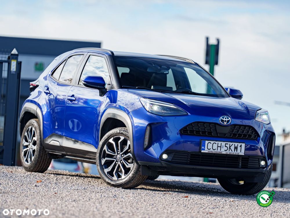 Toyota Yaris 2023 photo 3