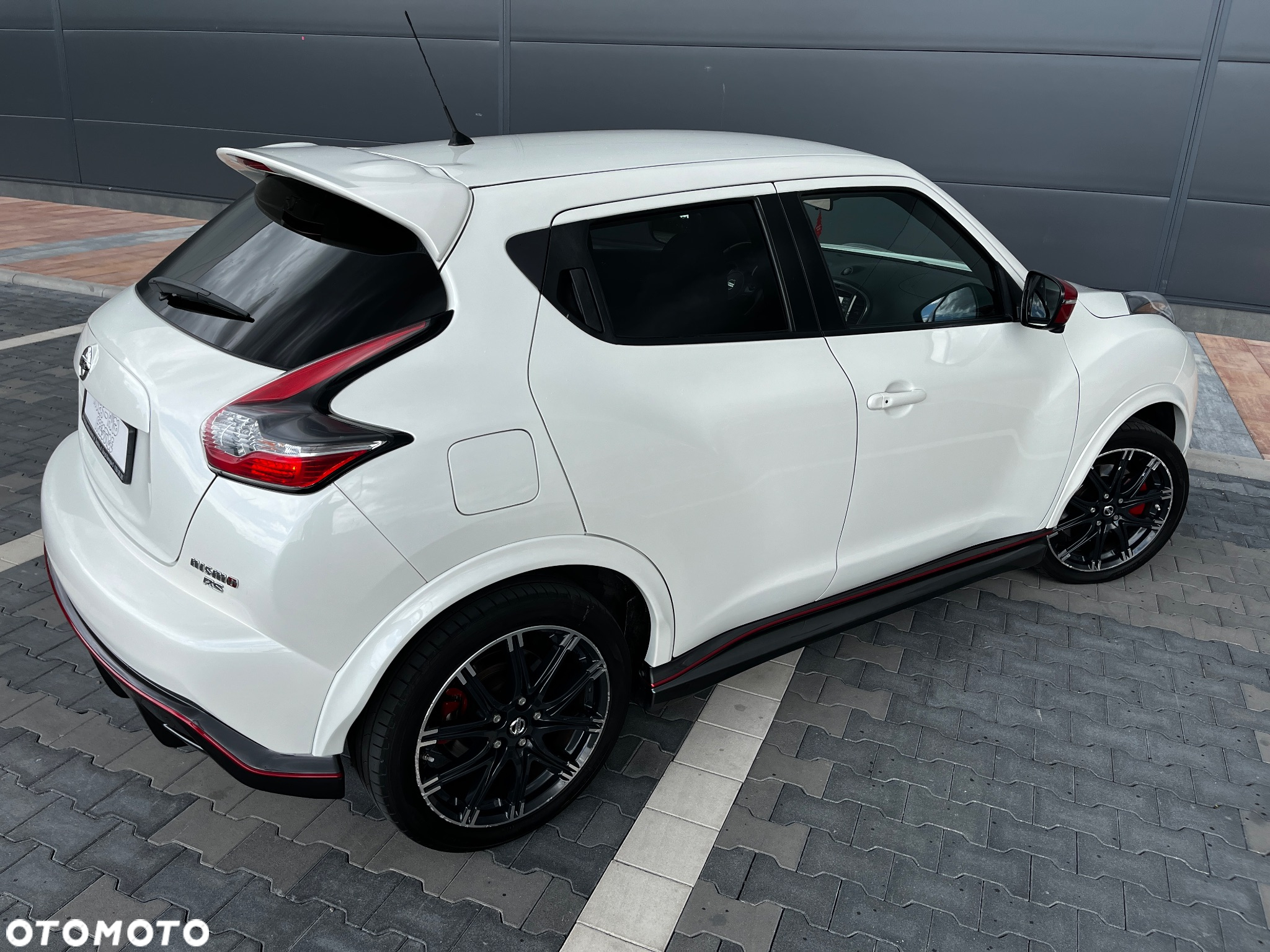 Nissan Juke 1.6 DIG-T Nismo RS 4WD Xtronic EU6 - 8