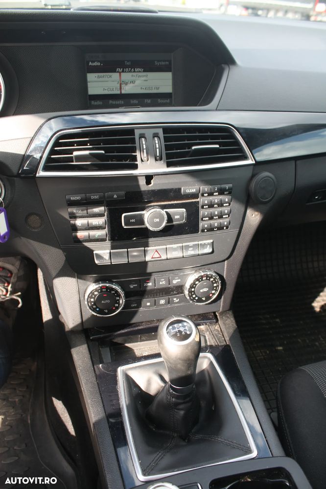 Mercedes-Benz C 220 CDI DPF (BlueEFFICIENCY) - 7
