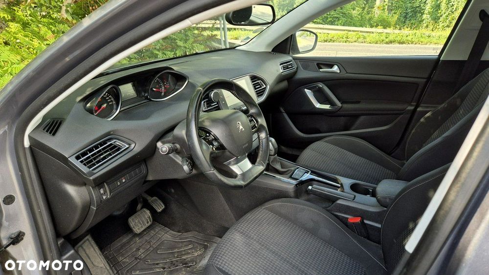 Peugeot 308 BlueHDi FAP 120 EAT6 Stop & Start Active - 10