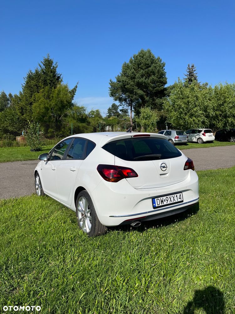 Opel Astra - 10