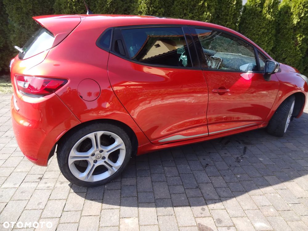 Renault Clio Energy TCe 120 EDC GT - 10