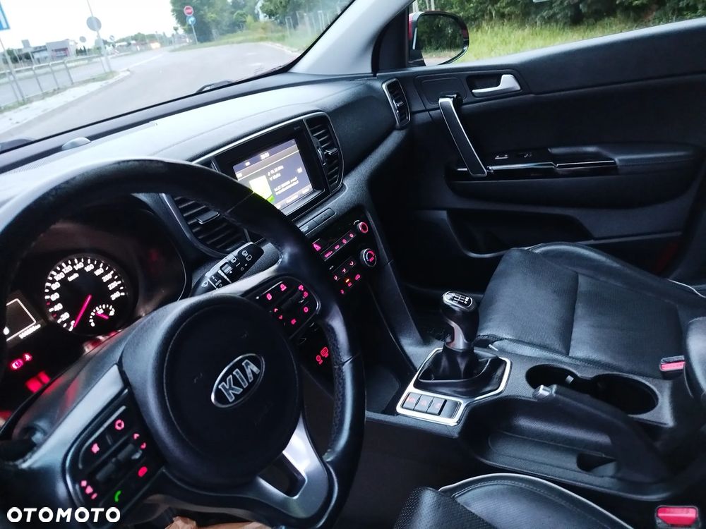 Kia Sportage 1.6 GDI 2WD DREAM-TEAM EDITION - 29