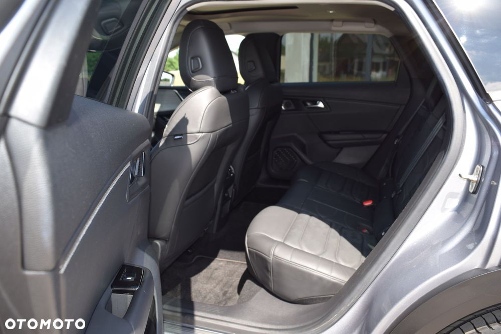 Citroën C5X 1.6 PHEV 225 Shine EAT8 - 24