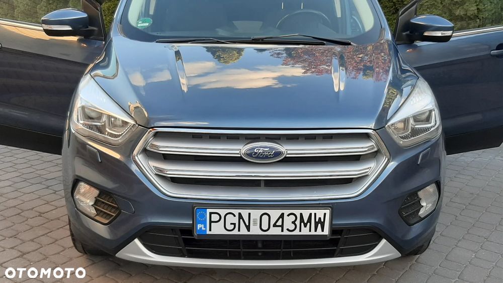 Ford Kuga 1.5 EcoBoost 2x4 Titanium - 14