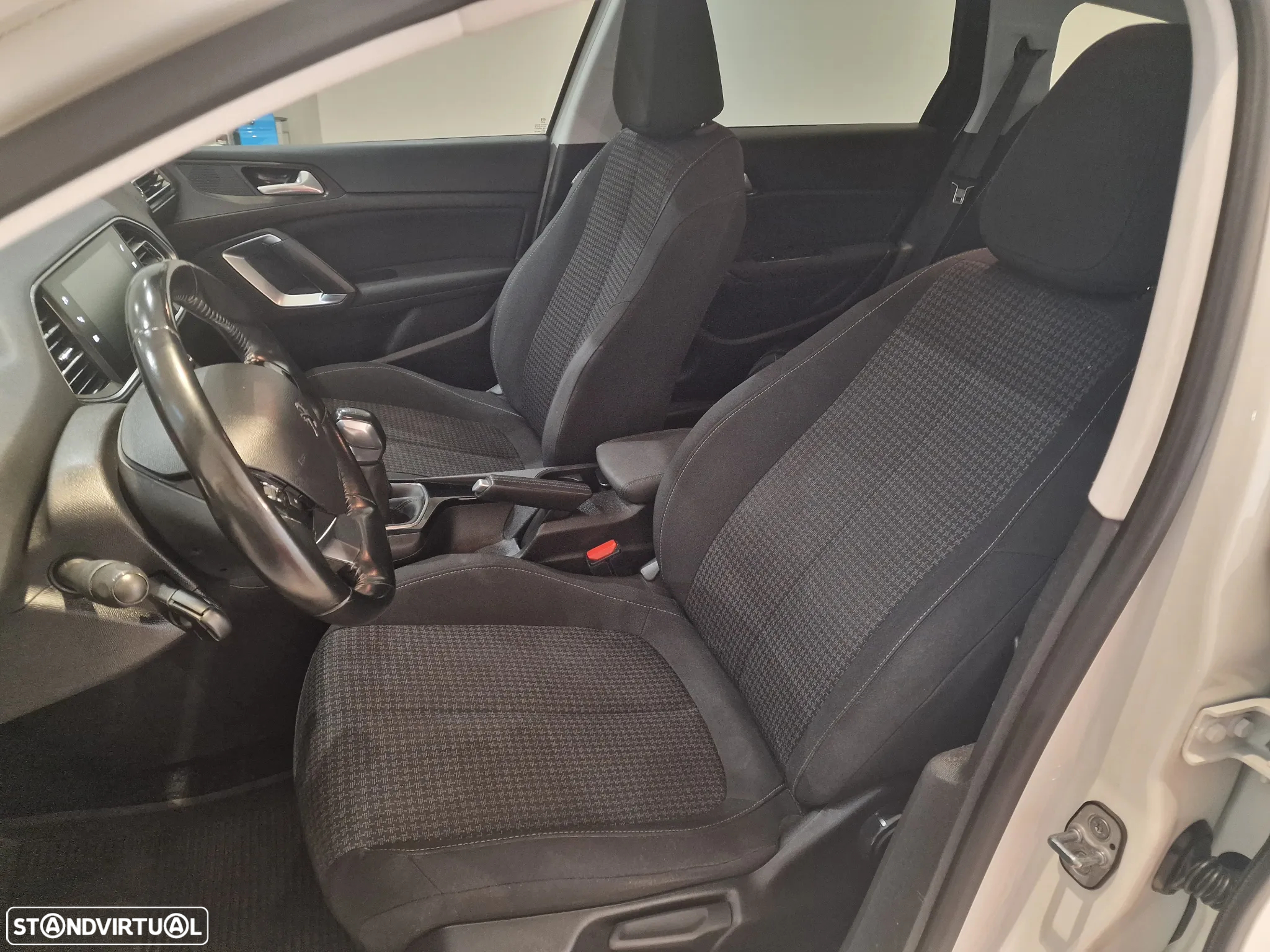 Peugeot 308 SW BlueHDi 100 Stop & Start Business-Line - 6