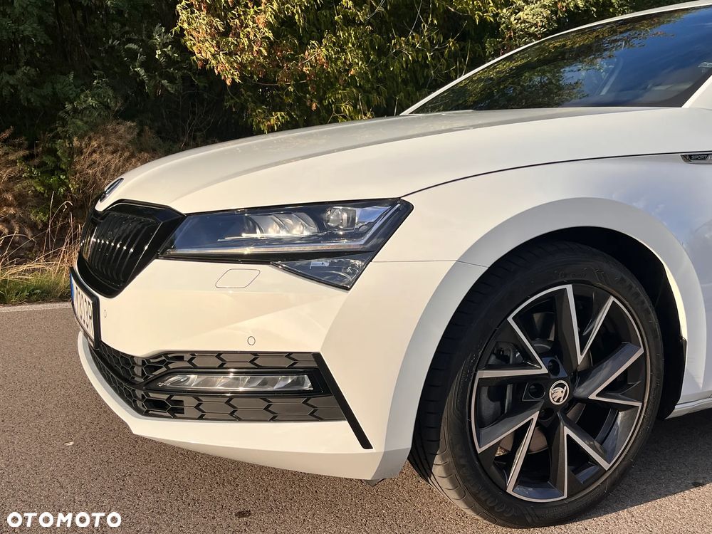 Skoda Superb 2.0 TSI 4x4 Sportline DSG - 5