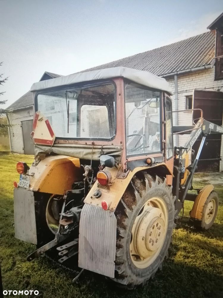Ursus C 330 M - 3